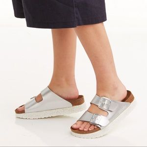Papillon Sandles